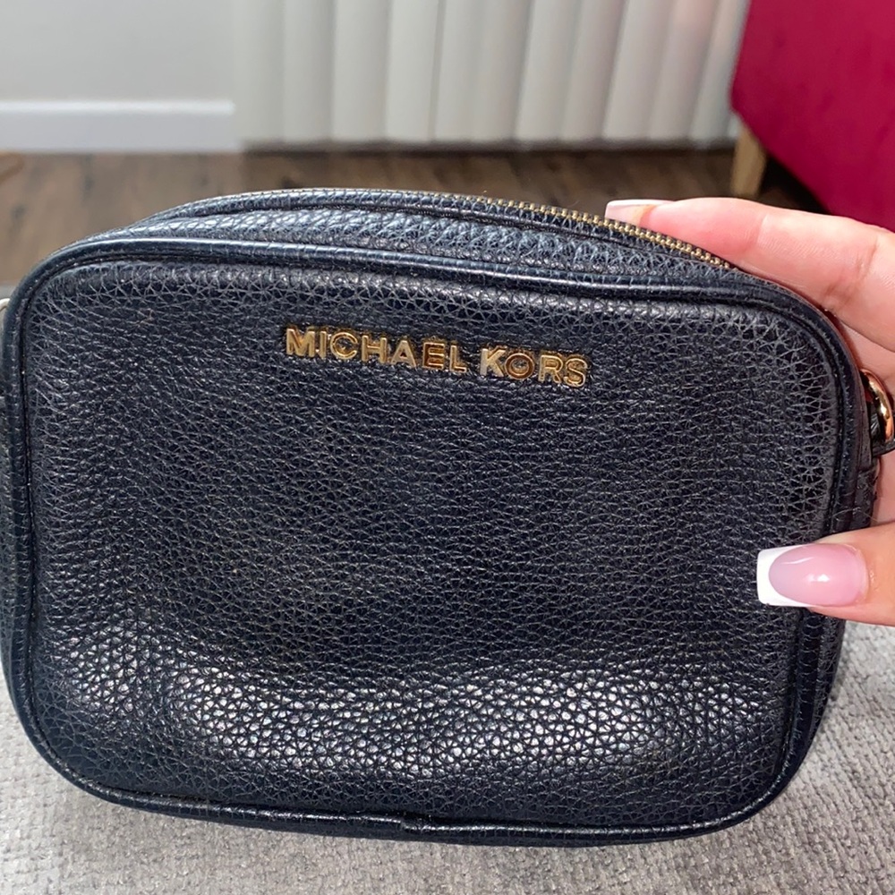 Black gold michale kors leather small crossbody